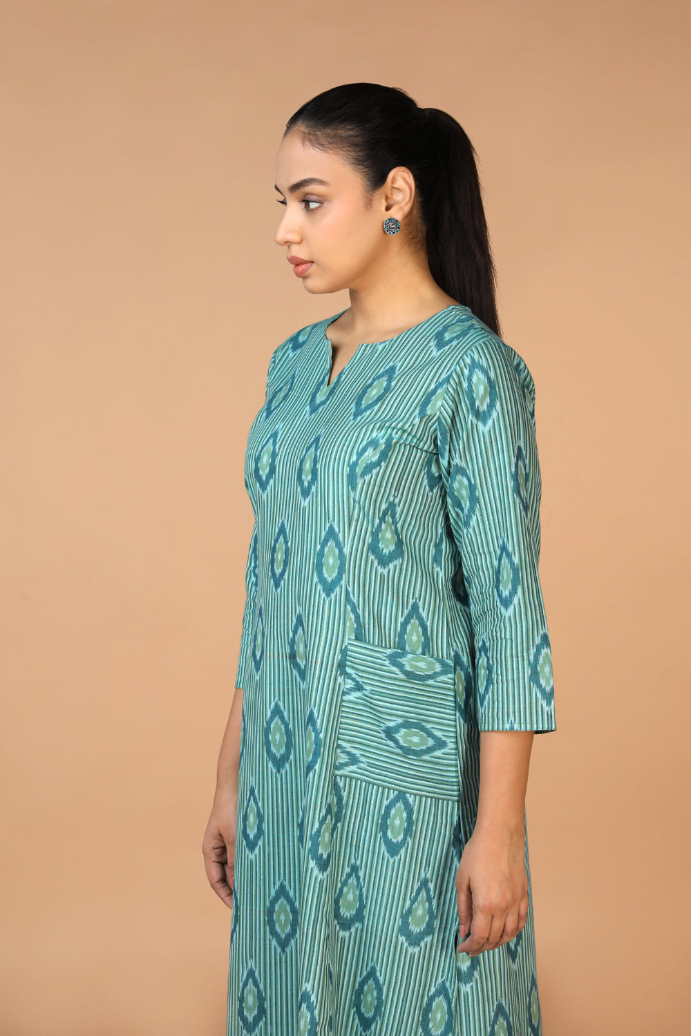 Handwoven Cotton Pochampally Ikat Kurti