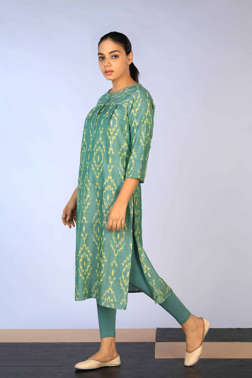 Handwoven cotton Pochampally Ikat kurti